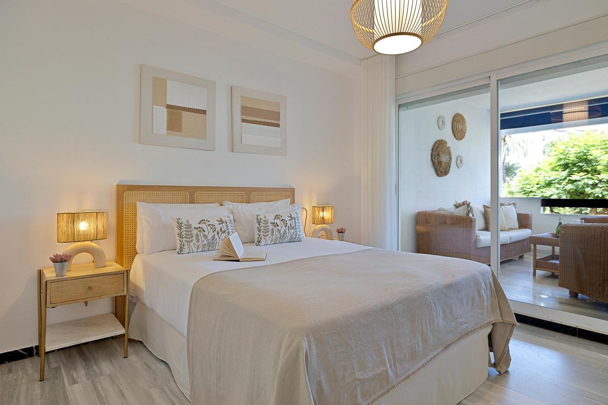 2 Bedroom Apartment In Medina Garden - Puerto Banus Marbella Exterior foto